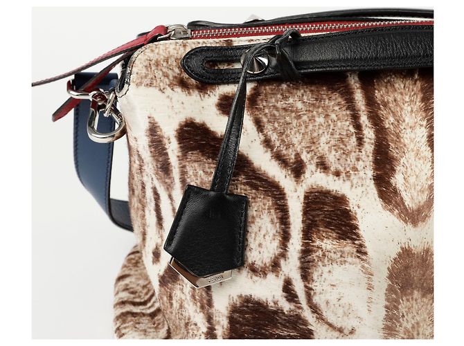 Fendi Borsa a Spalla Leopard by the Way Bianco - vista 2