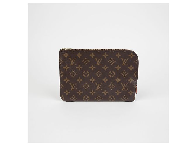Louis Vuitton Clutch Etyu Boyajou PM Bianco - vista 2