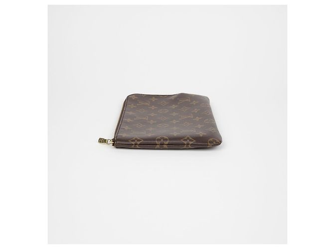 Louis Vuitton Clutch Etyu Boyajou PM Bianco - vista 5