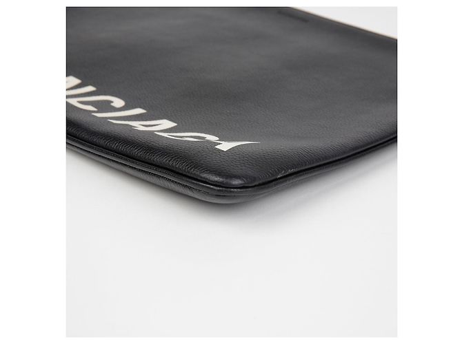 Balenciaga Large Logo Clutch - view 6