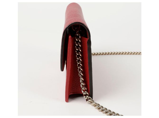 Gucci Roter Mini-Leder-Wallet mit Kette - Ansicht 3