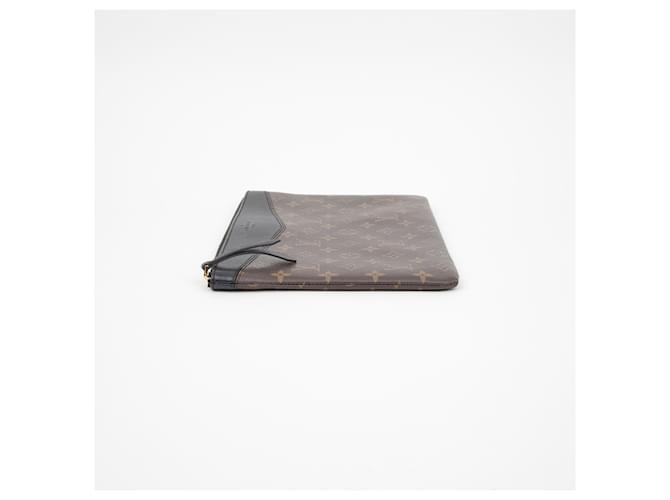 Louis Vuitton Pochette Daily Nero - vista 6