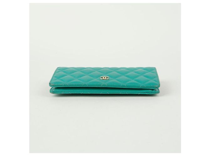 Chanel Cartera Larga Clásica Timeless de Caviar Azul - vista 6