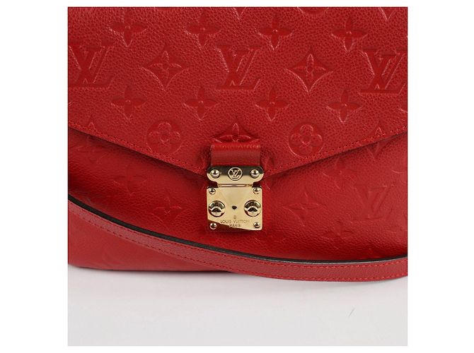 Louis Vuitton Borsa a Spalla Pochette Metis MM Empreinte Rosso - vista 2