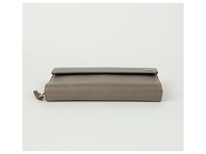 Gucci Cartera Larga de Metal GG Castaño - vista 5