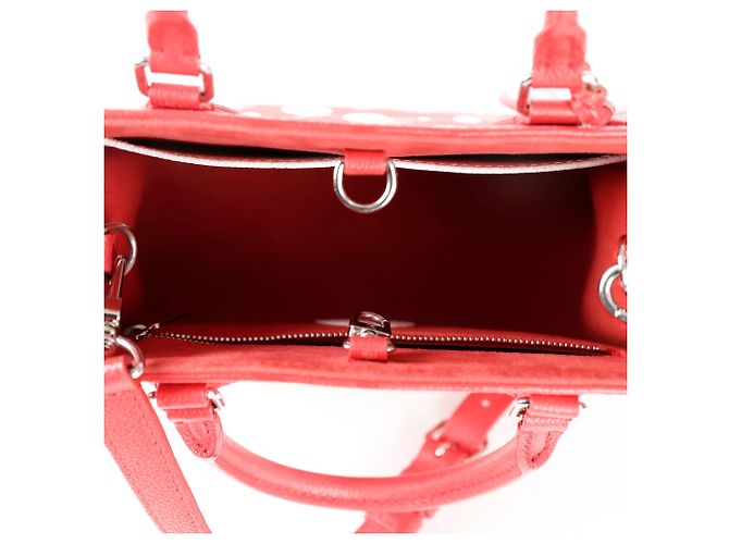 Louis Vuitton Borsa a Spalla LV YK OnTheGo PM Rosso - vista 10