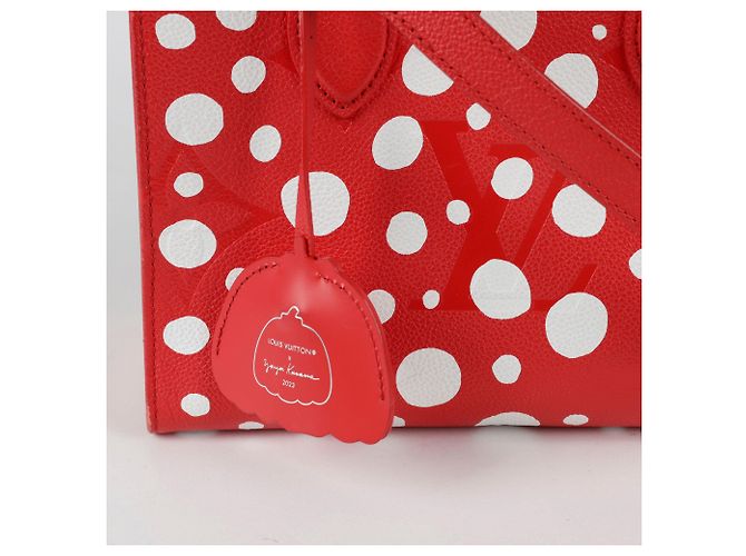 Louis Vuitton Borsa a Spalla LV YK OnTheGo PM Rosso - vista 2