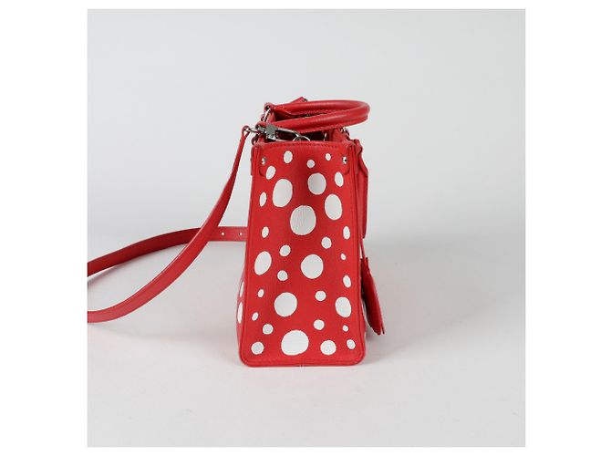 Louis Vuitton Borsa a Spalla LV YK OnTheGo PM Rosso - vista 5