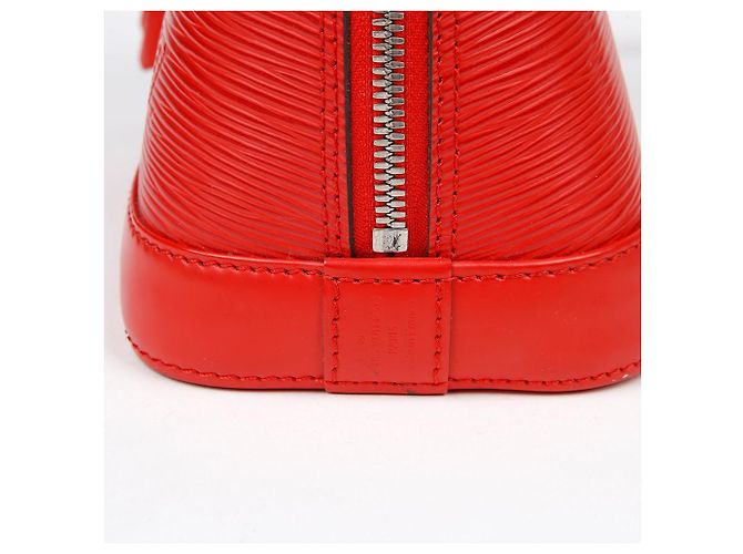 Louis Vuitton Borsa a Spalla Alma BB Rosso - vista 13