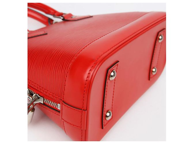 Louis Vuitton Borsa a Spalla Alma BB Rosso - vista 16