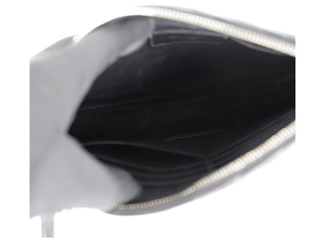 Saint Laurent Clutch Monogram Negro - vista 16