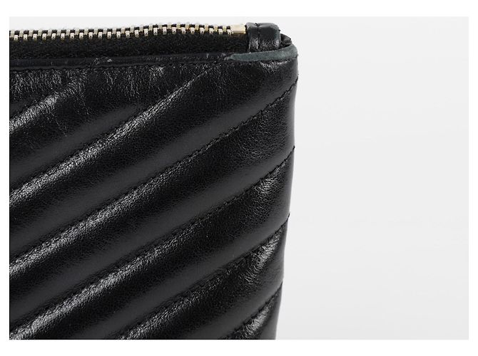 Saint Laurent Clutch Monogram Negro - vista 5