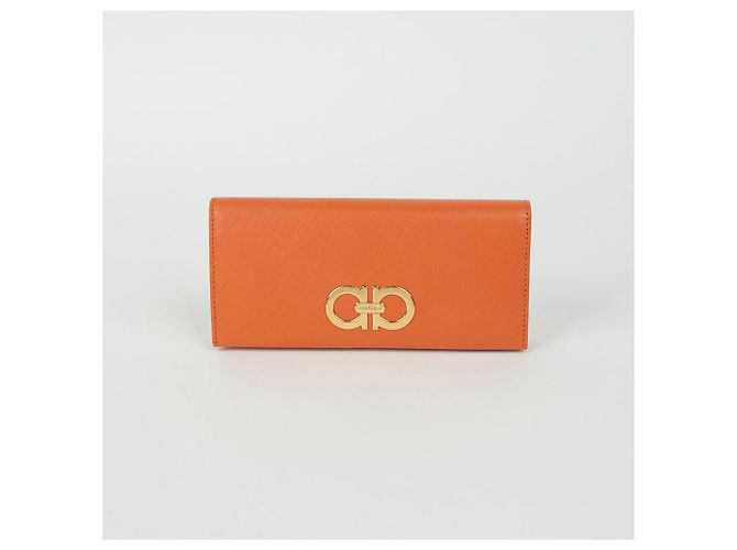 Salvatore Ferragamo Cartera larga Gancini Naranja - vista 2