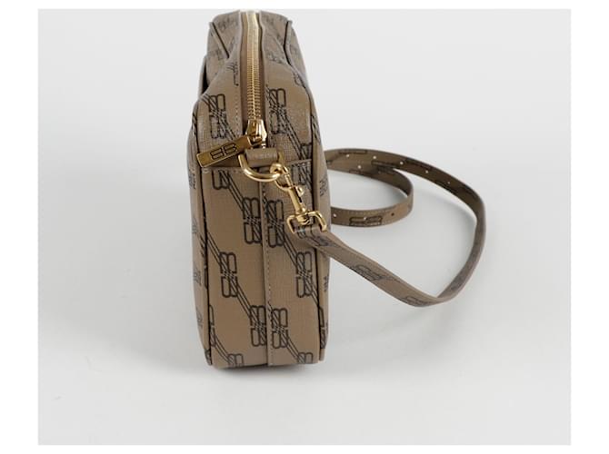 Balenciaga Borsa a tracolla BB Logo Camera Marrone - vista 5