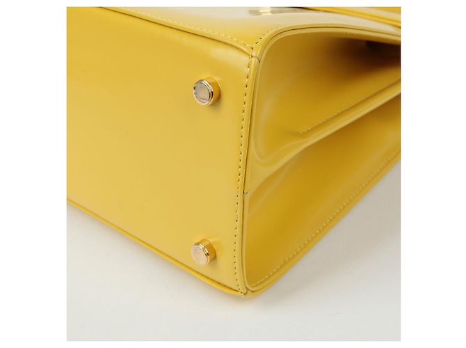 Salvatore Ferragamo Bolso de mano Kelly Medium con asa superior Amarillo - vista 8