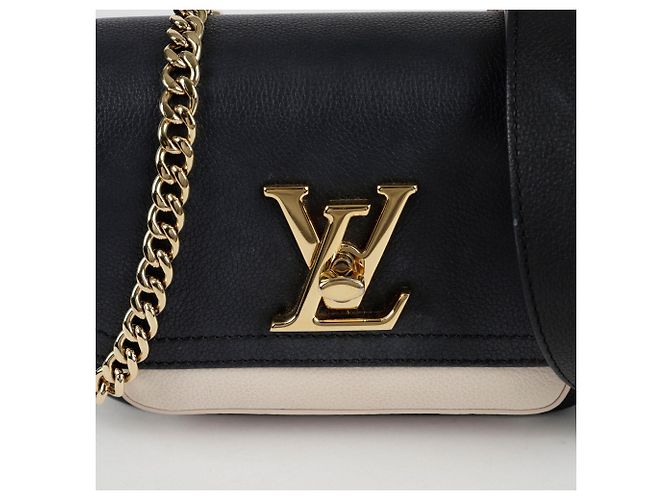 Louis Vuitton Bolso cruzado Lock Me Tender Negro - vista 2