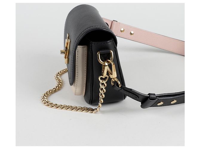 Louis Vuitton Bolso cruzado Lock Me Tender Negro - vista 4