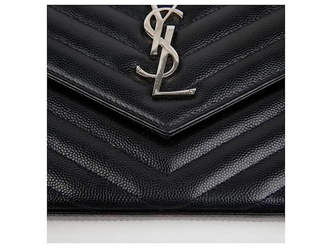 Saint Laurent Borsa a tracolla Monogram Chain Nero - vista 10