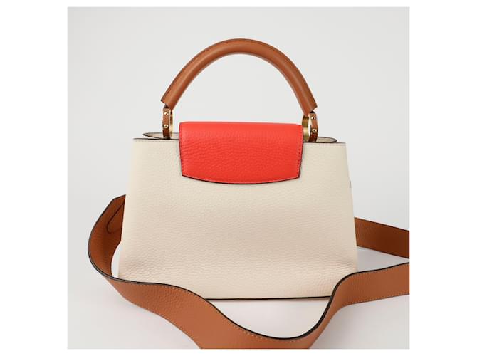 Louis Vuitton Borsa a Spalla Capucines BB Marrone - vista 4