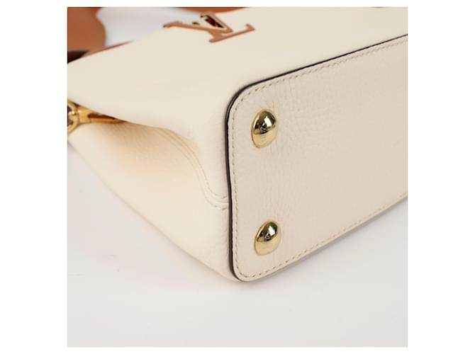 Louis Vuitton Borsa a Spalla Capucines BB Marrone - vista 9