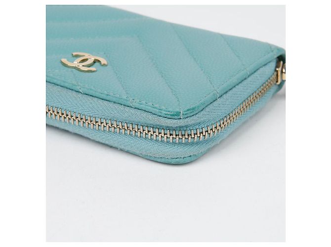 Chanel Portafoglio con zip classico in pelle caviar Verde - vista 8