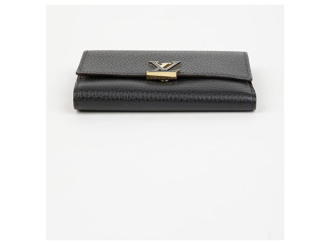 Louis Vuitton Cartera Capucines Negro - vista 6