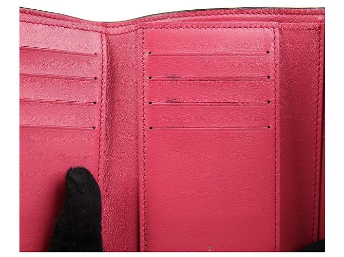 Louis Vuitton Cartera Capucines Negro - vista 8
