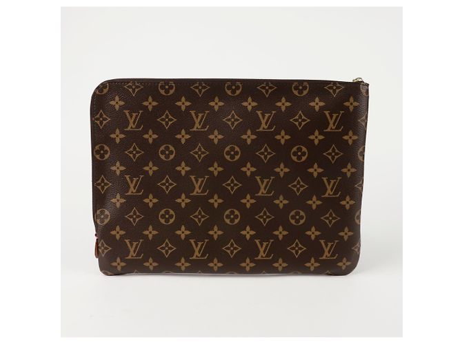 Louis Vuitton Clutch Etui Voyage MM Marrone - vista 3