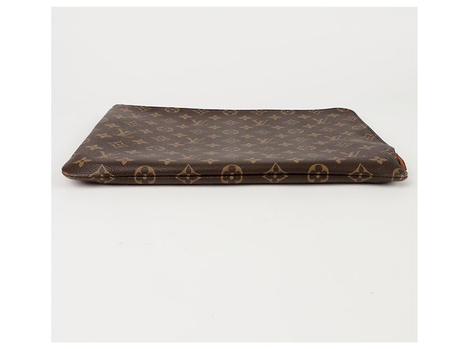 Louis Vuitton Clutch Etui Voyage MM Marrone - vista 6