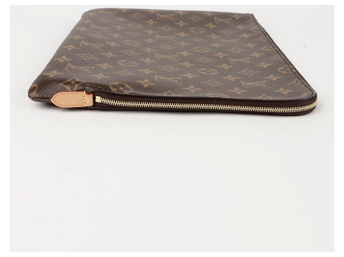 Louis Vuitton Clutch Etui Voyage MM Marrone - vista 7