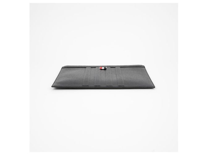 Thom Browne Clutch Pequeño Debossed Negro - vista 5