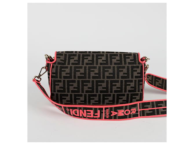Fendi Baguette Medium Schultertasche Braun - Ansicht 4