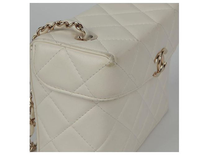 Chanel Borsa a spalla con catena e pattina con logo CC Bianco - vista 10