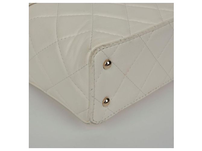 Chanel Borsa a spalla con catena e pattina con logo CC Bianco - vista 13