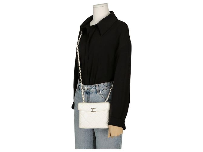 Chanel Borsa a spalla con catena e pattina con logo CC Bianco - vista 21