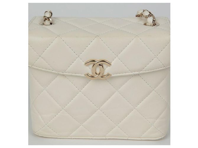 Chanel Borsa a spalla con catena e pattina con logo CC Bianco - vista 3