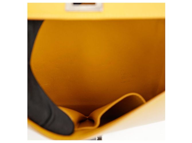 Classic Box Céline Klassische Box Medium Schultertasche Gelb - Ansicht 14