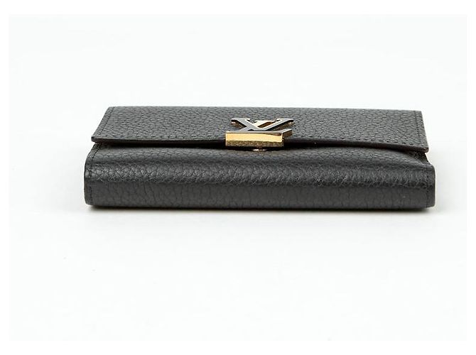 Louis Vuitton Billetera Capucines Negro - vista 6