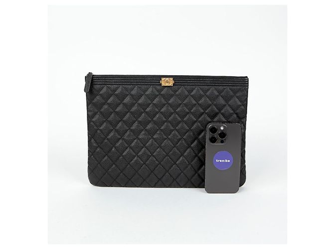 Chanel Clutch Grande in Pelle Caviar Boy Nero - vista 10
