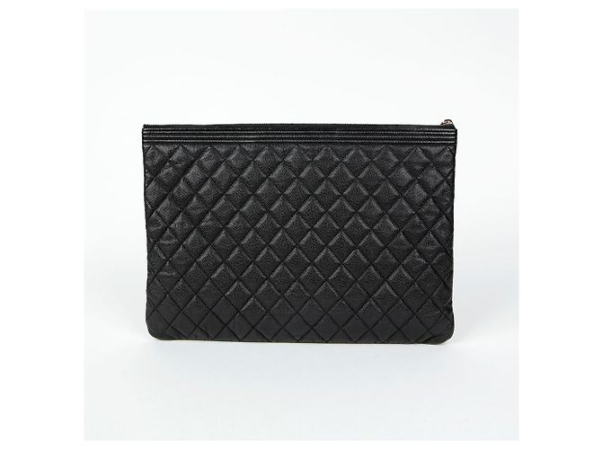 Chanel Clutch Grande in Pelle Caviar Boy Nero - vista 4