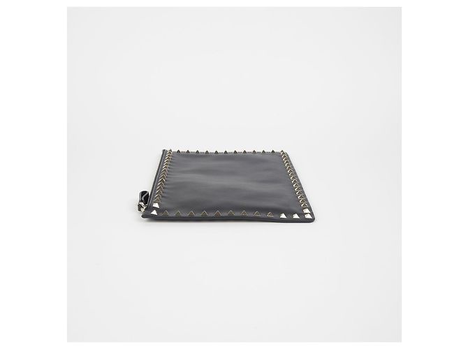 Valentino Clutch Rockstud Negro - vista 4