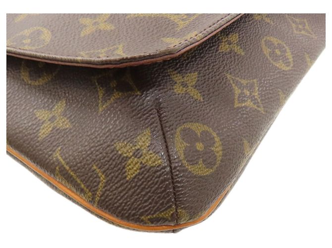 Borsa a Spalla Musette Salsa M51258 di Louis Vuitton Monogramma - vista 17