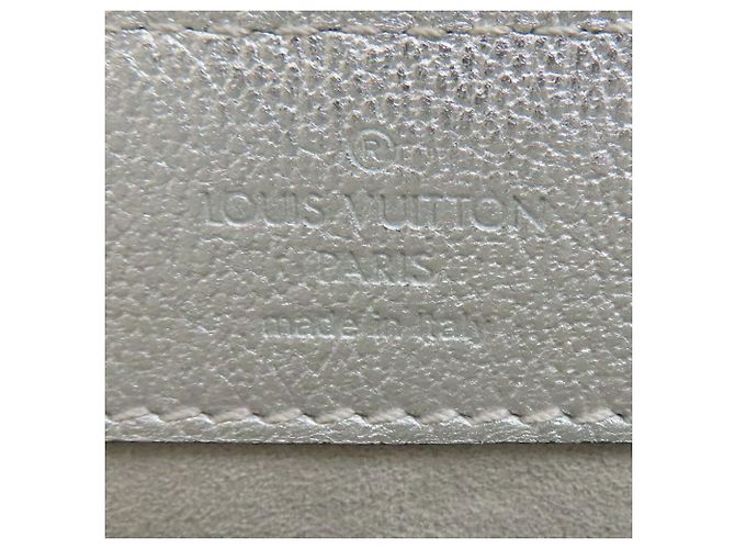 Borsa a Spalla Very Chain M43201 di Louis Vuitton Argento - vista 6