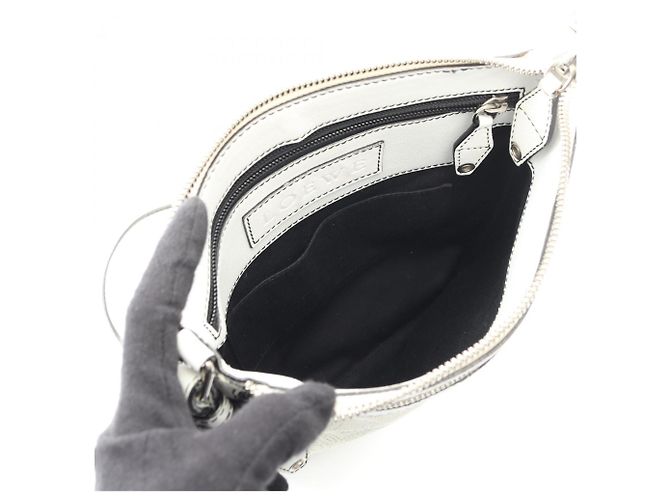 Borsa a Spalla Anagram Loewe Bianco - vista 3