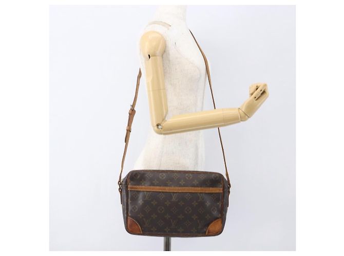 LOUIS VUITTON Schultertasche Monogram Trocadero 27 M51274 LV Auth 161389 Monogramm - Ansicht 25