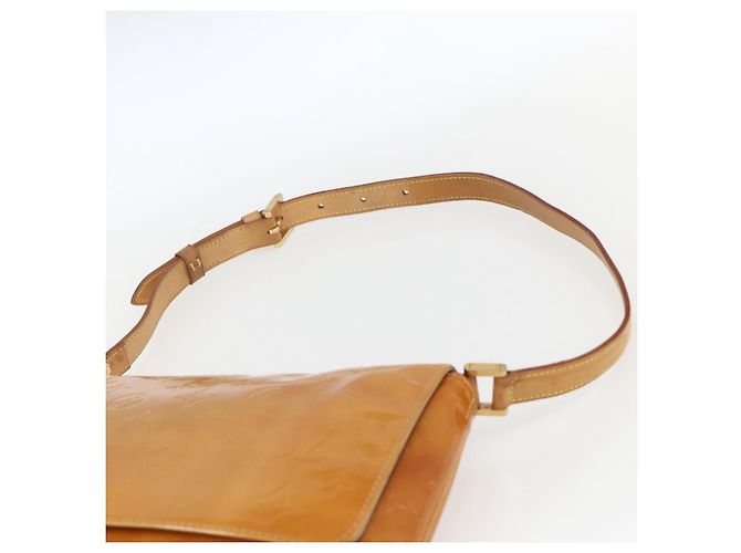 LOUIS VUITTON Monogram Vernis Thompson Street Bag Beige M91301 LV Auth 161788 - view 8