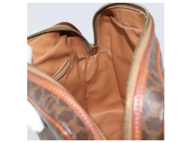 Céline Borsa a spalla circolare in tela Macadam CELINE in pelle PVC marrone oro Auth 161000 D'oro - vista 18