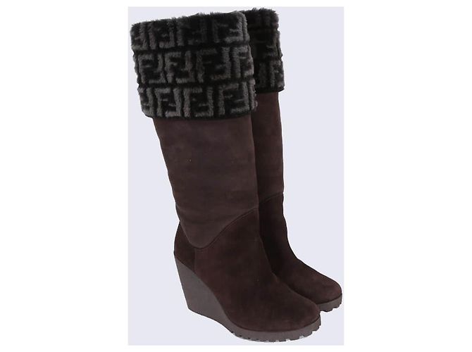 Botas Fendi de ante marrón talla 38 Castaño - vista 2