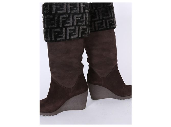 Botas Fendi de ante marrón talla 38 Castaño - vista 6