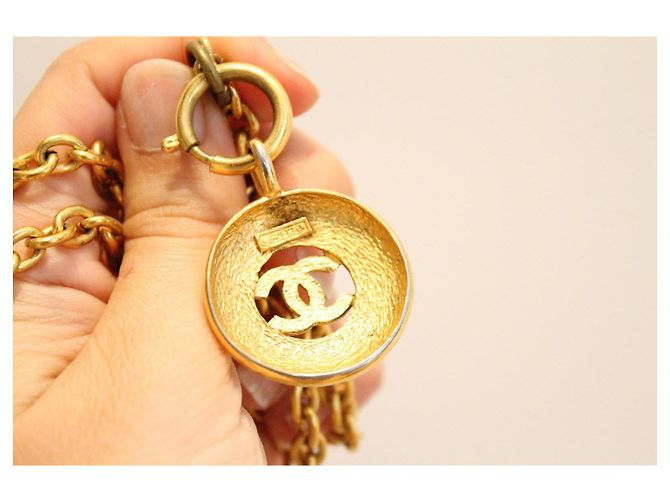 Collana Chanel Pendente Doppio CC Oro D'oro - vista 3